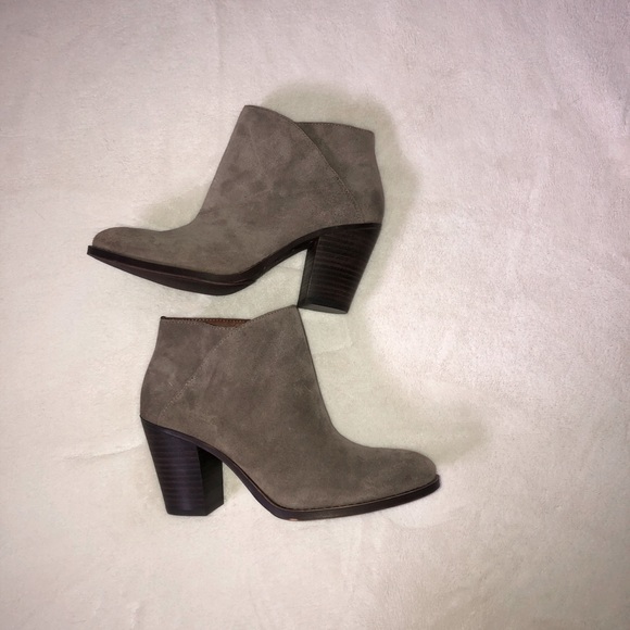 NWOT Lucky Brand Easa Brindle Suede Ankle Bootie Size 8.5 M - Picture 2 of 6